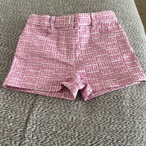 Girl’s Givenchy Pink & White Shorts Size 6 Like-New Condition